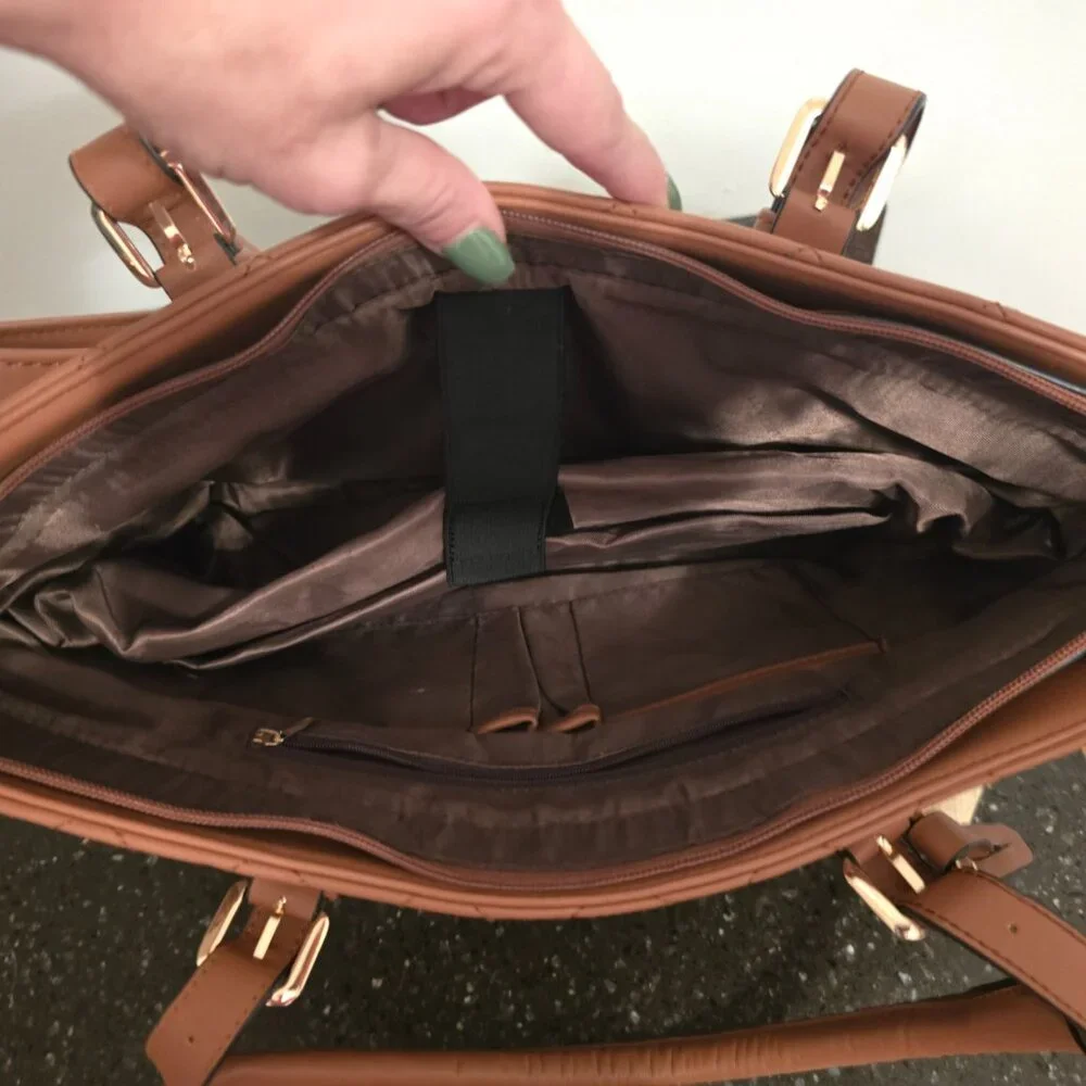 Leather quilted tote bag - Picture 2 of 5